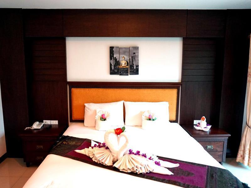 Aya Place Pattaya Extérieur photo