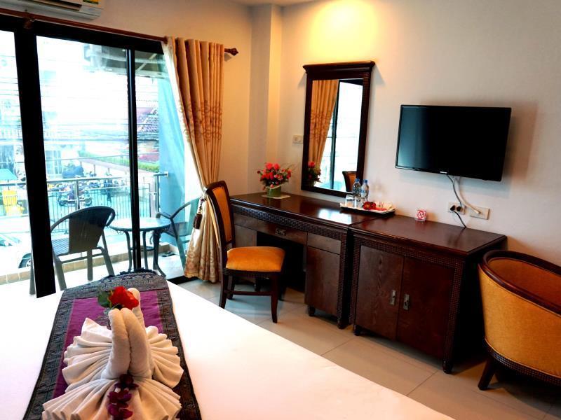 Aya Place Pattaya Extérieur photo